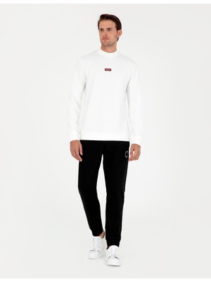 Pierre Cardin Erkek Beyaz Regular Fit Sweatshirt 50293256-VR013