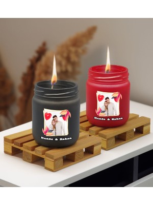 Bk Gift Kişiye Özel Dtf Isimli Fotoğraflı 2’li Siyah ve Kırmızı Renkli Cam Kavanozda Kokulu Mum-1, Arkadaşa Hediye, Sevgiliye Hediye