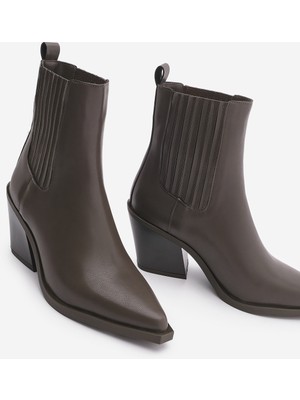 Marjin Kadın Sivri Burun Western Bot Erbe Kahve