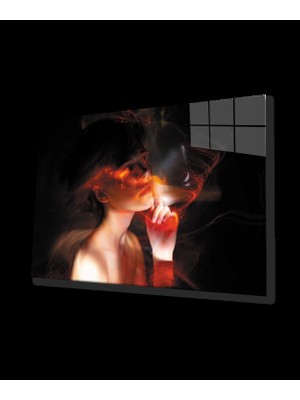 Narnuga Teknoo- Ateş ve Kadın Cam Tablo  Fire And