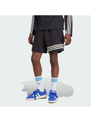 adidas Originals IW0974 Neuclassics Shorts