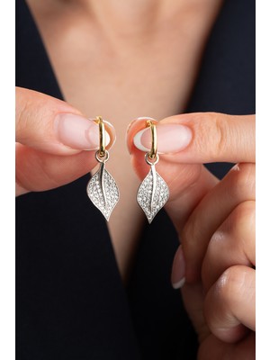 Silvano Jewelry 925 Ayar Gümüş Zirkon Taşlı Yaprak Küpe Zarif Tasarım Kadın Aksesuarı