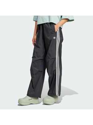 Adidas Originals IY7251 3-Stripes Woven Parachute Pants