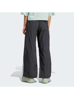 Adidas Originals IY7251 3-Stripes Woven Parachute Pants