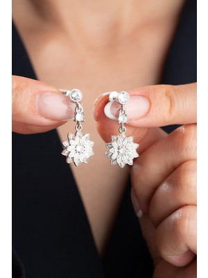 Silvano Jewelry 925 Ayar Gümüş Tektaşlı Beyaz Lotus Küpe