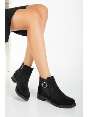 Tonny Black Kadın Siyah Süet Termo Taban Yanı Lastikli Tokalı Kısa Topuklu Bot