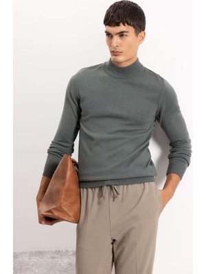 DeFacto Slim Fit Balıkçı Yaka Kazak Dark Khakı