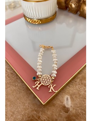 Mediterian Kişiye Özel İnci Çiçek Bileklik, Altın Renk, Pirinç Materyal, Şık ve Zarif Tasarım