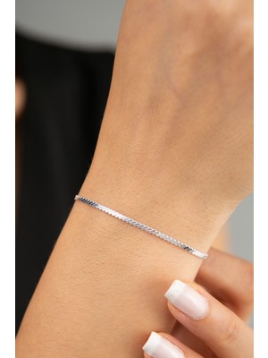 Mediterian Kadın Turuncu Zirkon Detaylı 925 Ayar Gümüş Bileklik