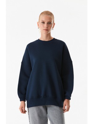 Basic Bisiklet Yaka Sweatshirt