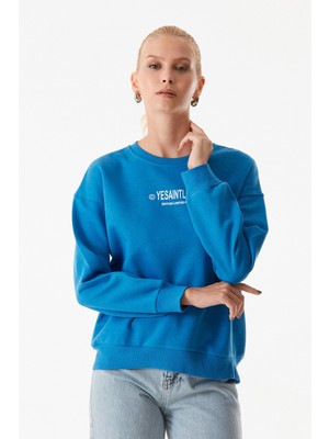 Yazı Baskılı Bisiklet Yaka Sweatshirt