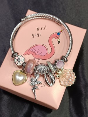 Mediterian Pembe Deniz Kabuğu ve Zirkon Taşlı Çelik Bileklik, Şık ve Zarif Takı Hediye