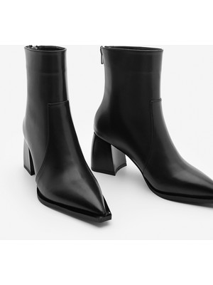 Marjin Kadın Sivri Burun Arkadan Fermuarlı Topuklu Bot Erves Siyah