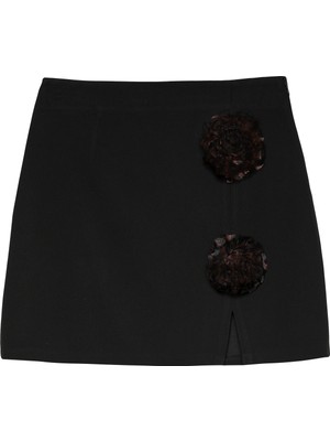 Gül Aksesuarlı Mini Etek Siyah