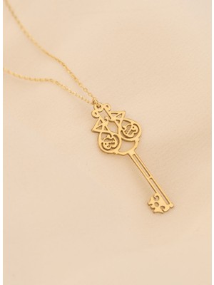 Mediterian Gümüş Anahtar Kolye, Zarif Tasarım, 925 Ayar, Altın Renk, Şık Takı