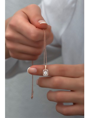 Mediterian 925 Ayar Gümüş Rose Baget Tektaş Kolye, zarif ve şık tasarım