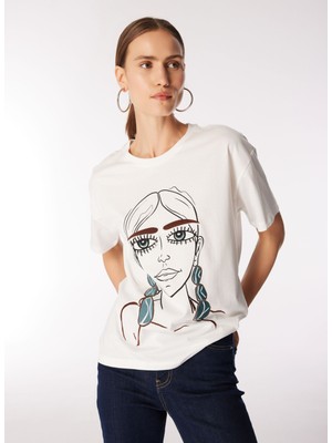 Fabrika Bisiklet Yaka Nakışlı Kırık Beyaz Kadın T-Shirt F4WL-TST0356