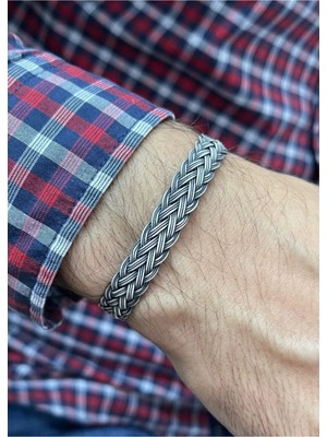 Mediterian El Örgüsü Gümüş Bileklik, Siyah Zirkon Taşlı, Şık ve Zarif Tasarım