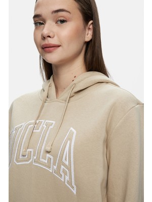 Rıley Koyu Bej Kapüşonlu Nakışlı Standard Fit Kadın Sweatshirt