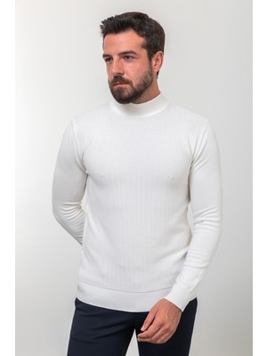 Desenli Ekru Slim Fit Yarım Balıkçı Yaka Erkek Triko Kazak