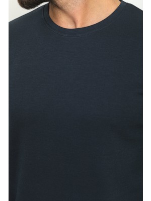 Basic Lacivert Renk Slim Fit Bisiklet Yaka Uzun Kollu Erkek T-Shirt