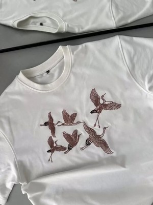 Pileli Store   Nakış Işlemeli T-Shirt - Beyaz