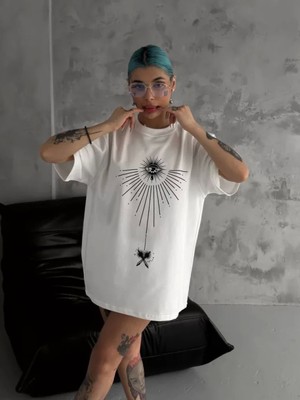 Pileli Store Unisex Bisiklet Yaka Baskılı Oversize T-Shirt - Beyaz