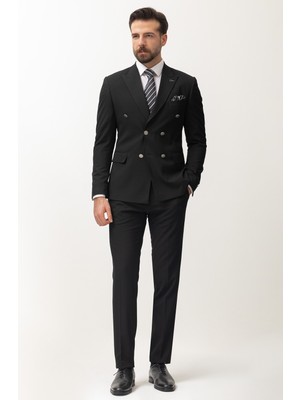 MCR Duz Siyah Renk Slim Fit Kırlangıc Yaka Kruvaze Erkek Takım Elbise