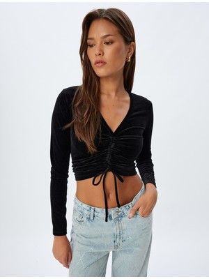 Koton Kadife Crop Tişört Büzgülü V Yaka Uzun Kollu Slim Fit