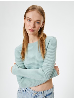 Koton Crop Triko Kazak Bisiklet Yaka Slim Fit Uzun Kollu