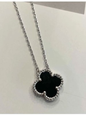 Yiğit Aksesuar  Siyah Taşlı Yonca Model Çelik Kolye