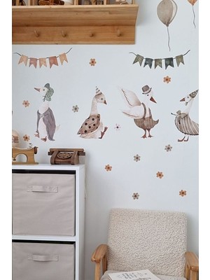 Mediterian Çocuk odası renkli hayvan desenli uçan kaz sticker seti, dekoratif ve eğlenceli süsleme