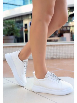 Kazax Jiana Beyaz Cilt Bağcıklı Spor Ayakkabı