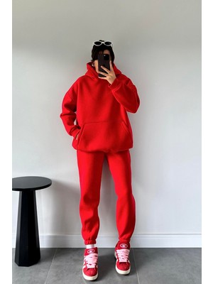 Kadın Üç Iplik Oversize Kanguru Cep Paçası Lastikli Jogger Eşofman Takımı