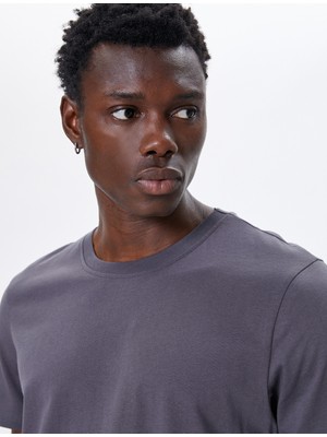 Koton Basic Tişört Slim Fit Bisiklet Yaka Kısa Kollu