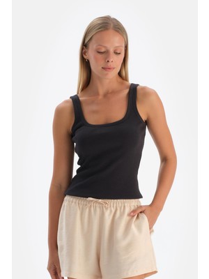 Dagi Siyah Penye Modal Kaşkorse Atlet