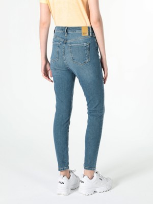 760 Diana Slim Fit Yüksek Bel Dar Paça Kadın Mavi Jean Pantolon Cl1060401