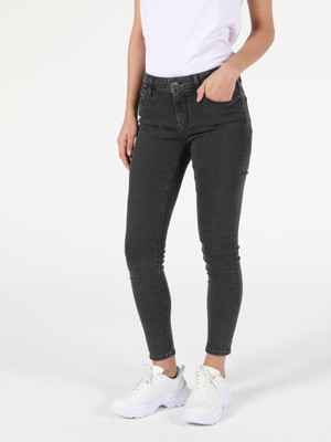 759 Lara Orta Bel Dar Paça Super Slim Fit Jean Kadın Jean Pantolon Cl1053424