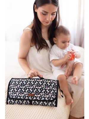 Hamur Bebek Alt Açma Bakım Çantası Organizerli Anne Bebek Yenidoğan Değiştirme Minderi Bb-502