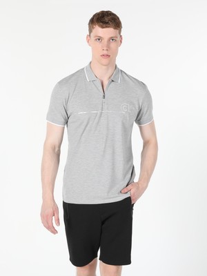 Regular Fit Polo Yaka Fermuar Detaylı Gri Erkek Kısa Kol Tişört Cl1059561