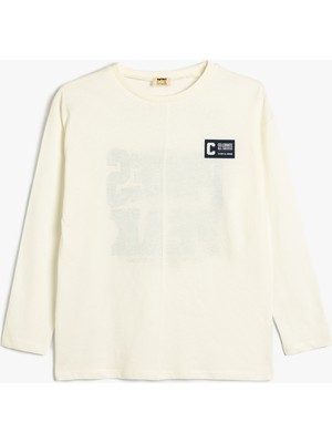 Koton Uzun Kollu Tişört Erkek Çocuk Pamuklu Bisiklet Yaka Bej Renk Slogan Baskılı Günlük Stil