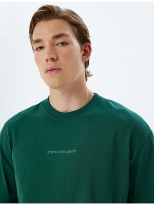 Koton Oversize Tişört Slogan Baskılı Bisiklet Yaka Kısa Kollu Pamuklu