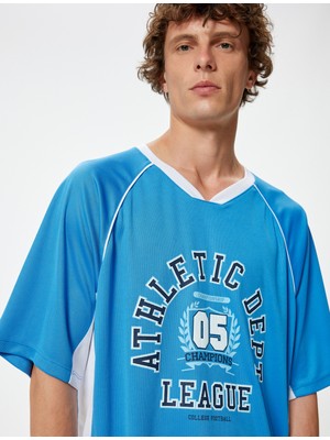 Koton Oversize Kolej Tişört Slogan Baskılı Kısa Kollu V Yaka