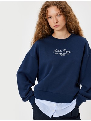 Oversize Sweatshirt Bisiklet Yaka Sloganlı Kumaş Detaylı