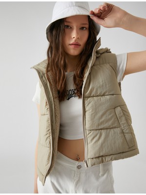 Koton Şişme Yelek Çıkarılabilir Kapüşonlu Fermuarlı Cepli