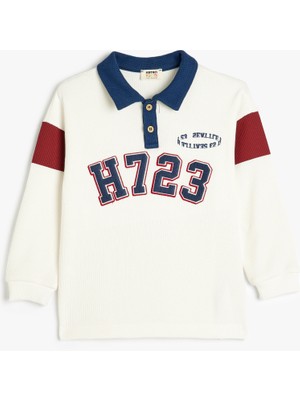 Koton Polo Yaka Sweatshirt Uzun Kollu Düğme Detaylı Kolej Baskılı Erkek Çocuk İçin