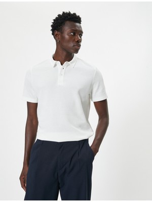 Koton Yakalı Tişört Düğme Detaylı Kısa Kollu Dokulu