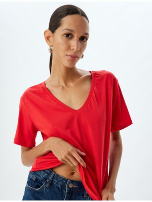 Koton Basic V Yaka Tişört Kısa Kollu Pamuklu Regular Fit