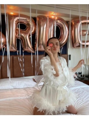 Lousa Bride Nakışlı Otrişli Detaylı Gelin Sabahlığı