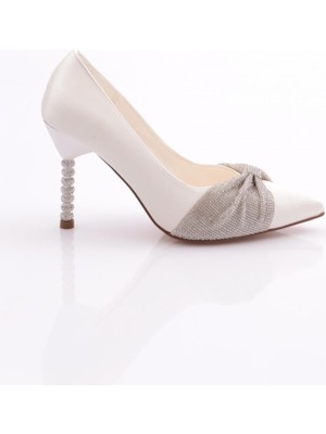 Dgn K823 Kadin Kurdela Detayli Topuklu Ayakkabi